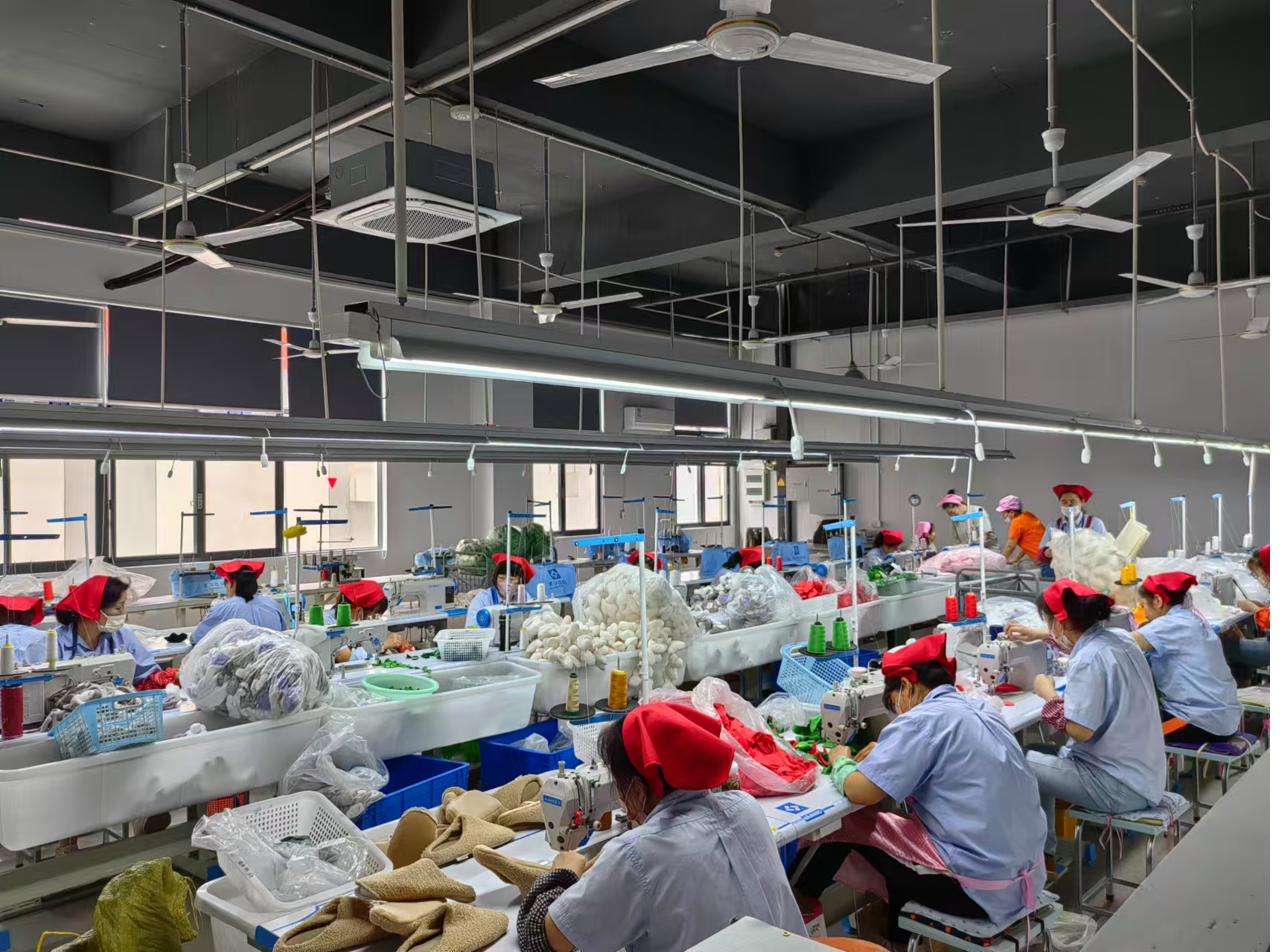 Suzhou main factory sewing workshop